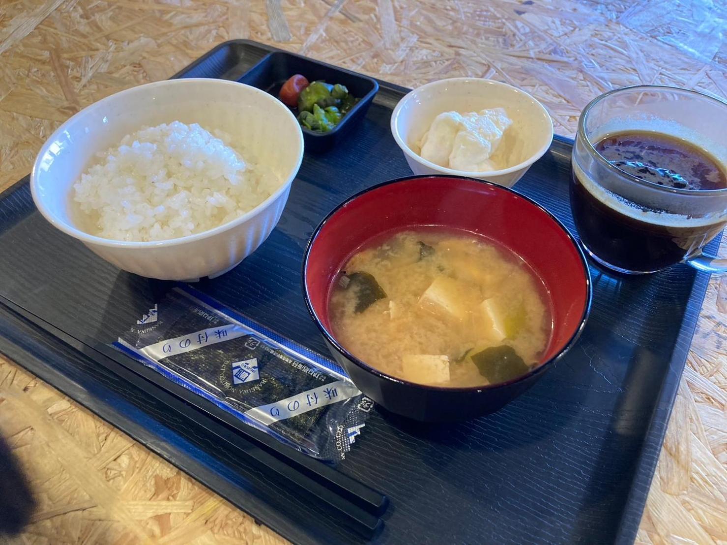 Lululu 無料朝食&夕食ｶﾚｰ 街まで電車8分 ﾛｰｿﾝ隣 Kochi (Shikoku)