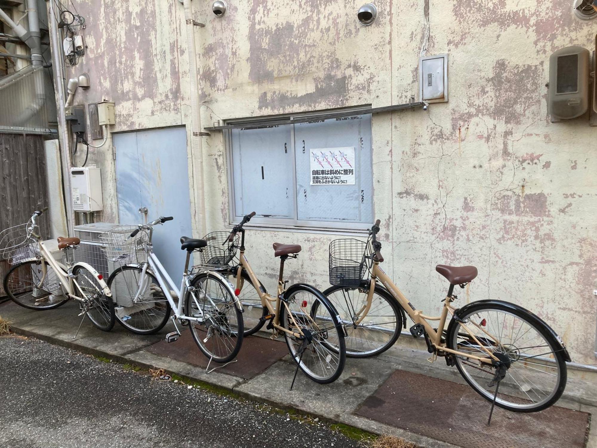 Lululu 無料朝食&夕食ｶﾚｰ 街まで電車8分 ﾛｰｿﾝ隣 Kochi (Shikoku)